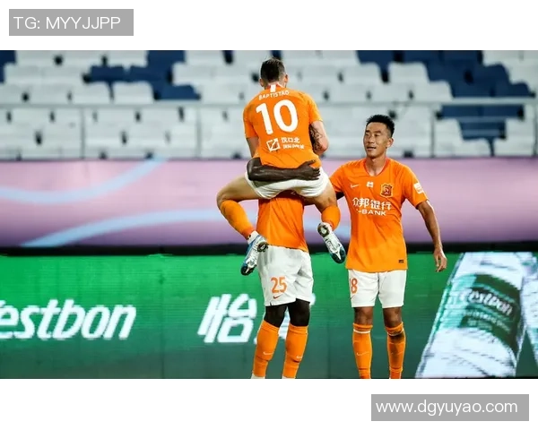 杭州羽毛球队在邀请赛中以90分稳居积分榜首位展现强劲实力